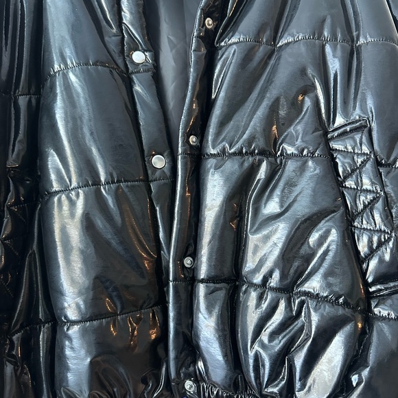 Wild Fable Shiny Black Puffer Jacket - Picture 3 of 3